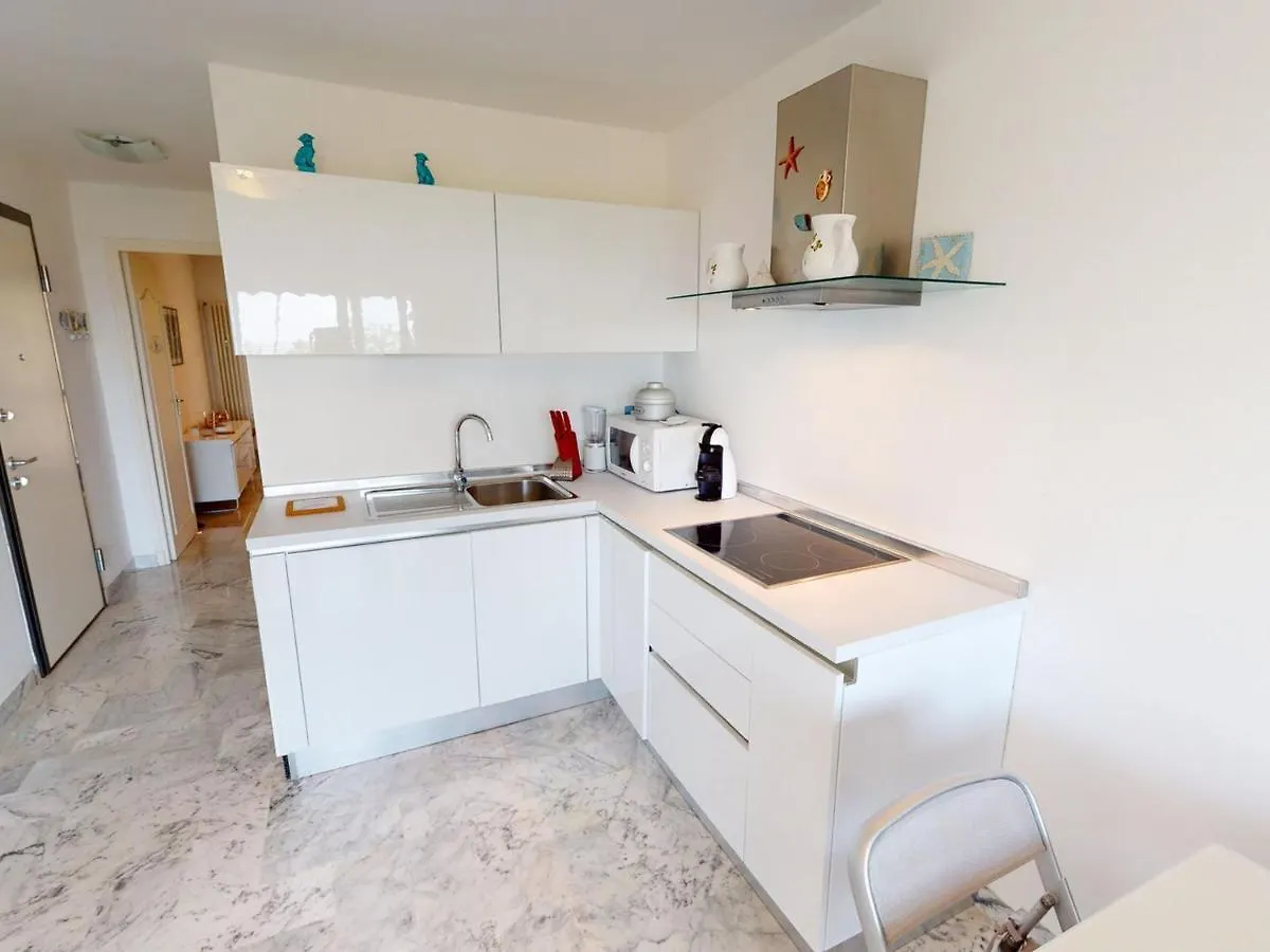 Agreable 2 Pieces Renove Avec Balcon Expose Sud - Fr-1-196-302 Apartment Menton 0*,